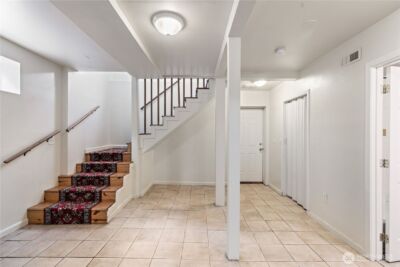 1521 E Spruce Street , Seattle, WA 98122 - Photo 14