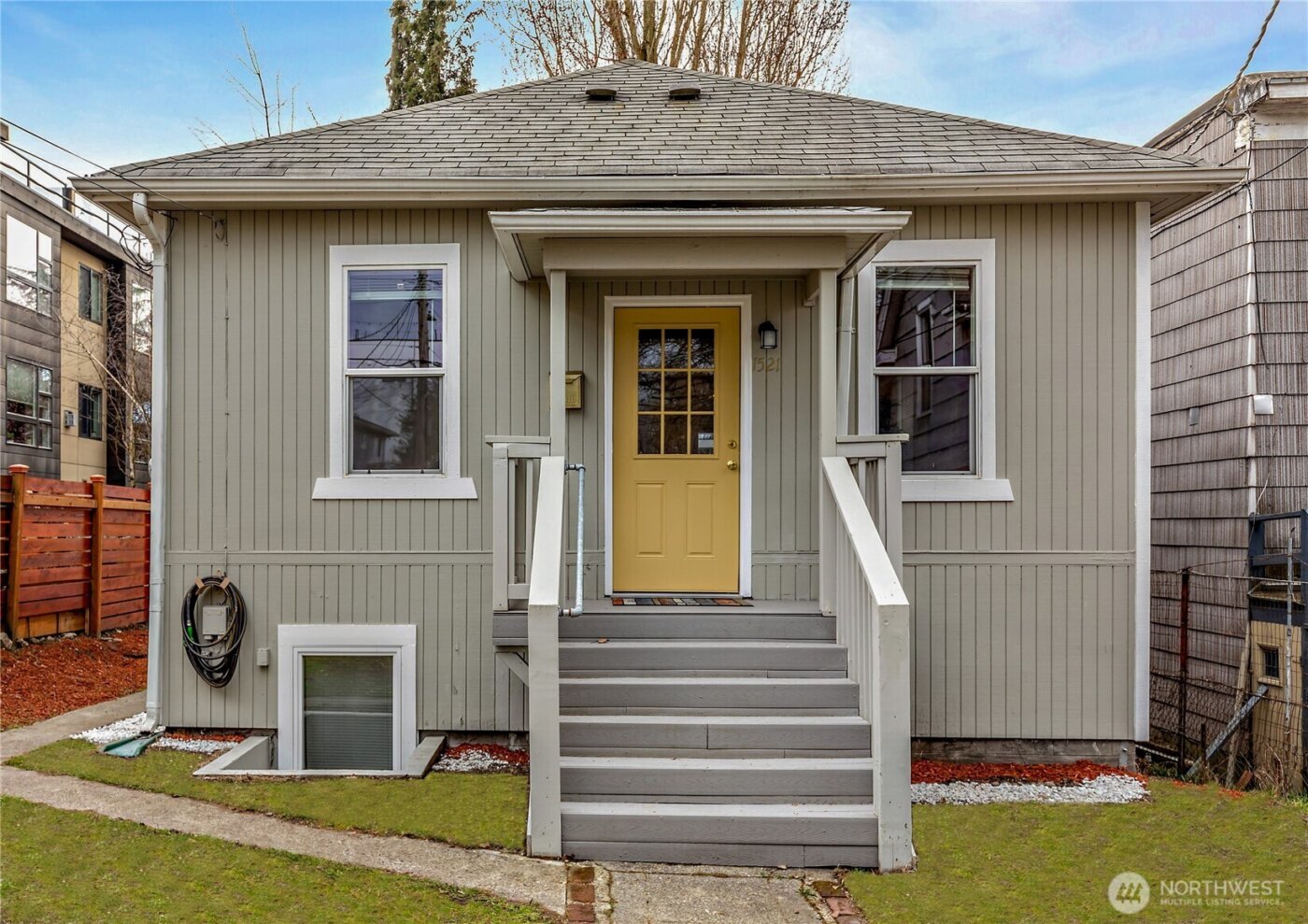 1521 E Spruce Street , Seattle, WA 98122