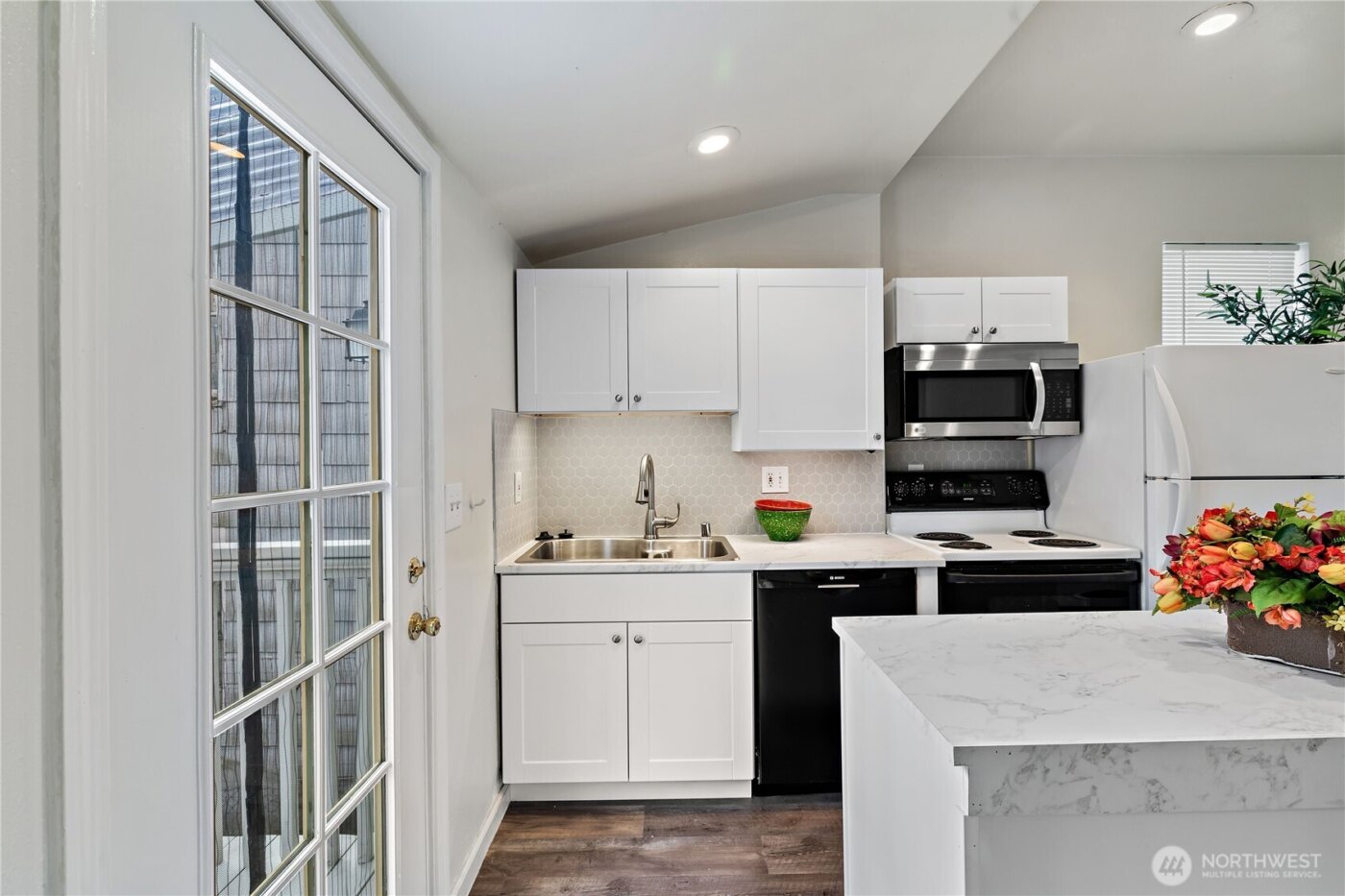 1521 E Spruce Street , Seattle, WA 98122