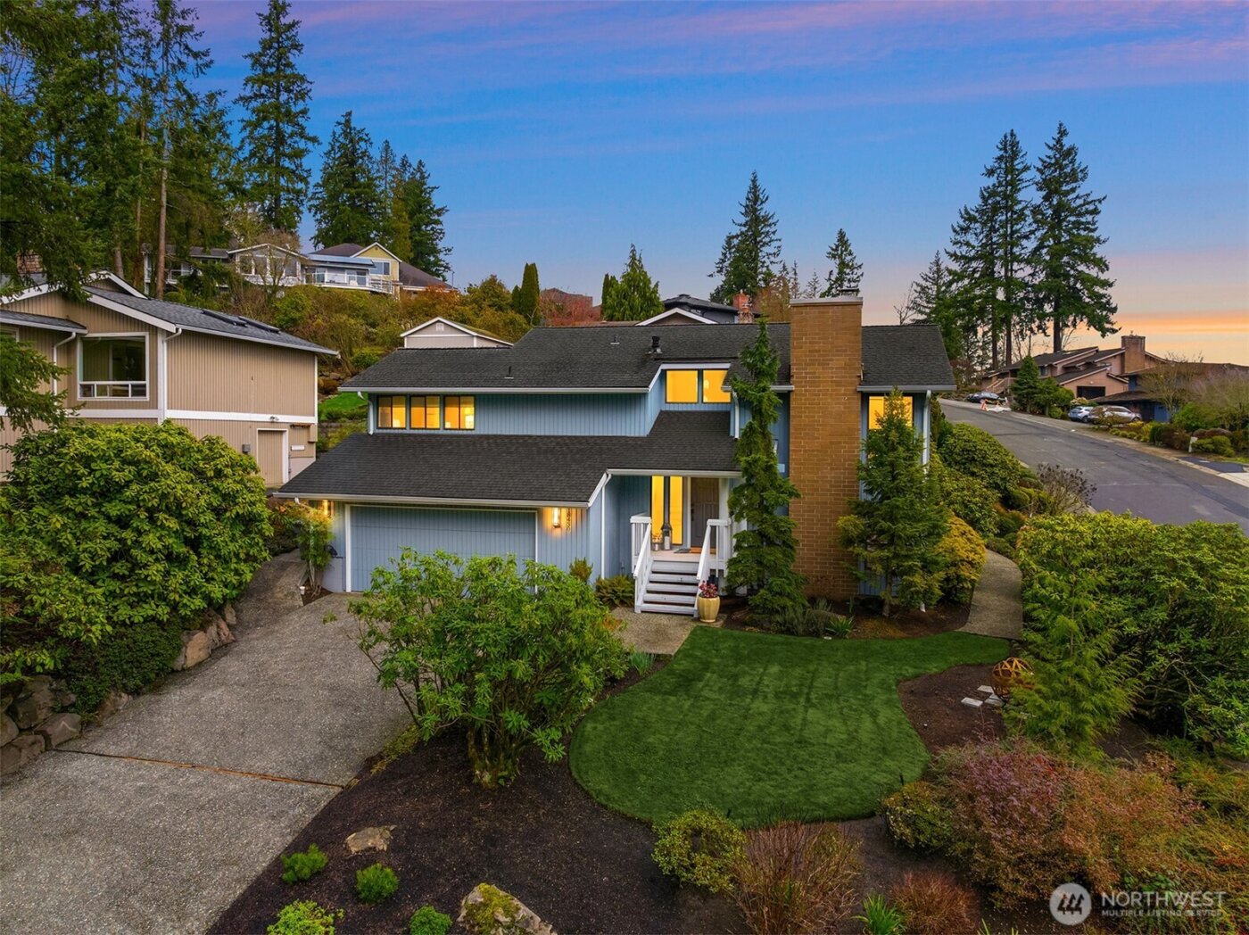 18430 NE 15th Place , Bellevue, WA 98008