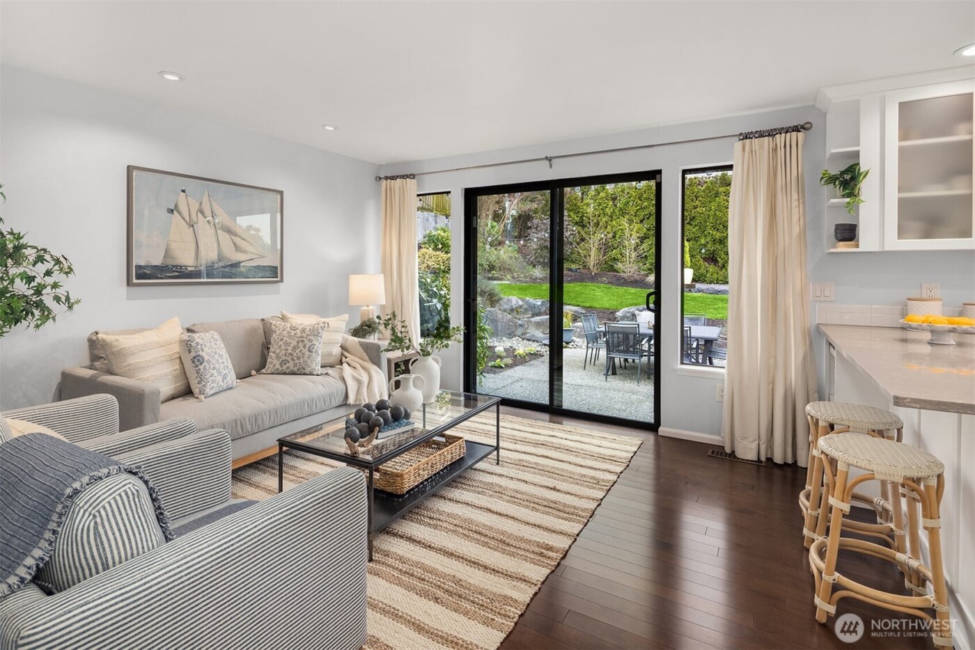 18430 NE 15th Place , Bellevue, WA 98008