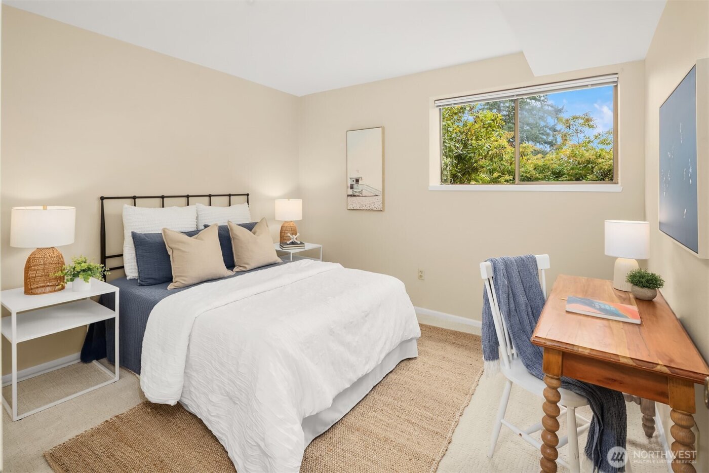 18430 NE 15th Place , Bellevue, WA 98008