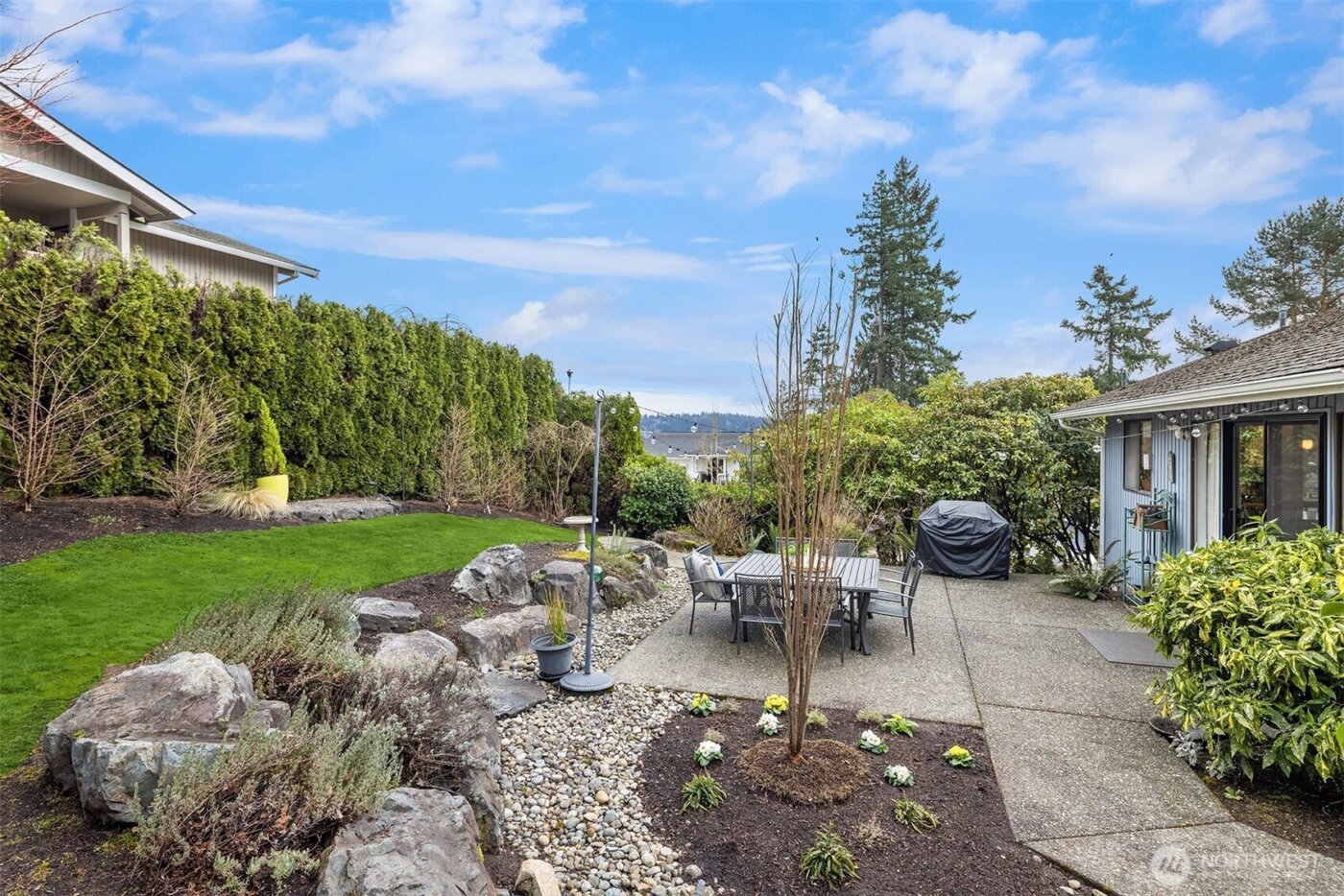 18430 NE 15th Place , Bellevue, WA 98008