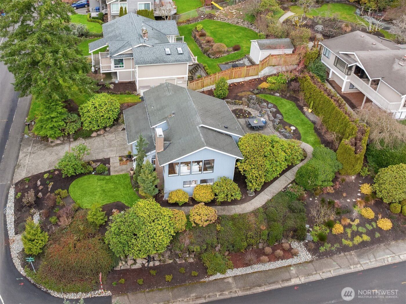 18430 NE 15th Place , Bellevue, WA 98008