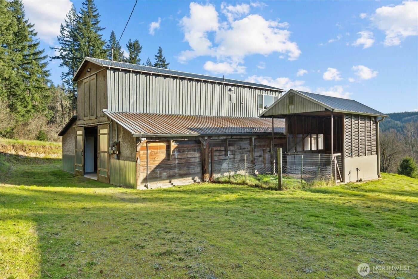 4266 356th Drive SE, Fall City, WA 98024