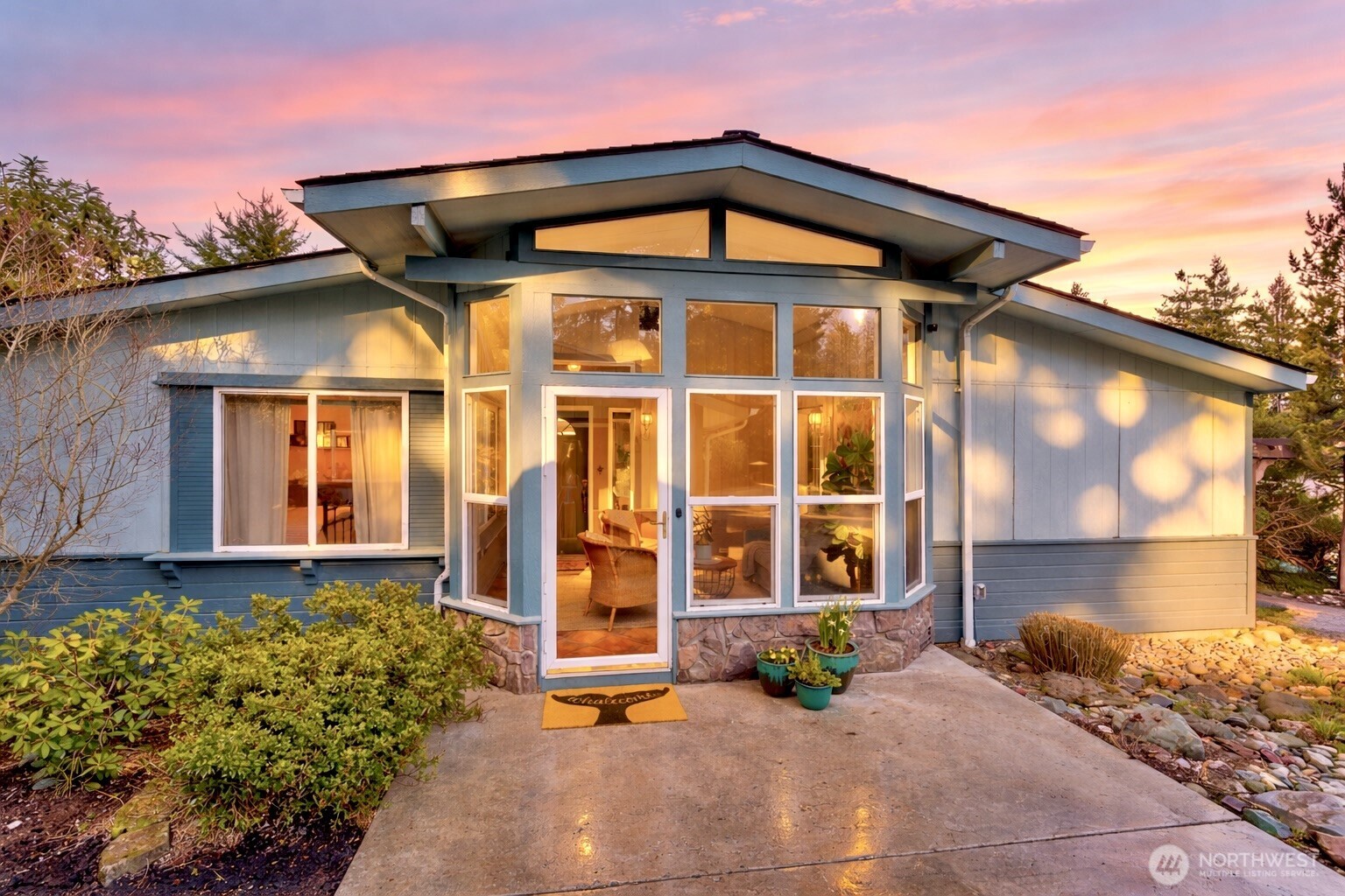 3834 Passage View Lane , Langley, WA 98260