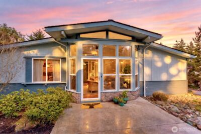 3834 Passage View Lane , Langley, WA 98260