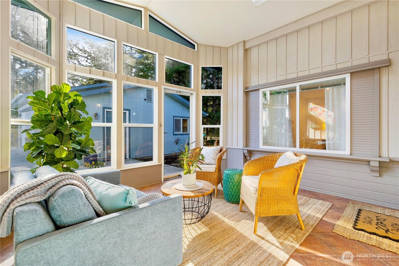 3834 Passage View Lane , Langley, WA 98260