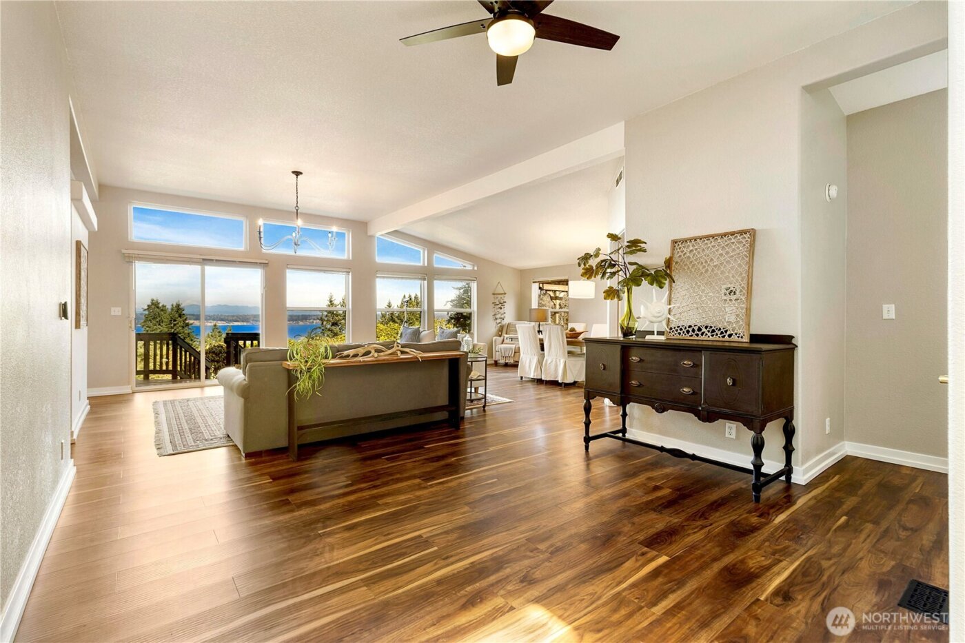 3834 Passage View Lane , Langley, WA 98260