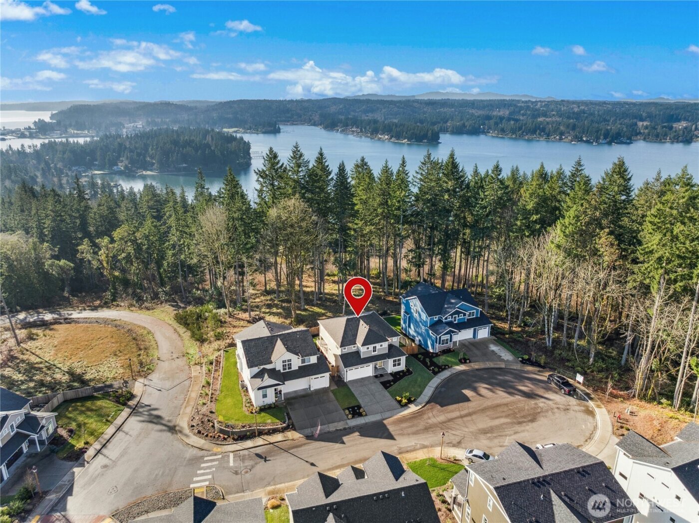 1767 NE Crystallia Court , Poulsbo, WA 98370