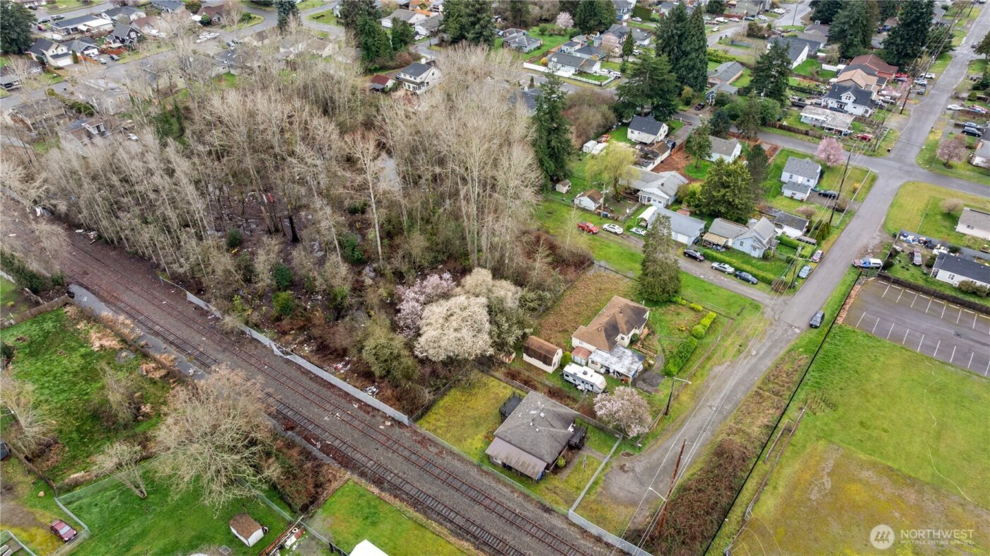 602 E 65th Street , Tacoma, WA 98404