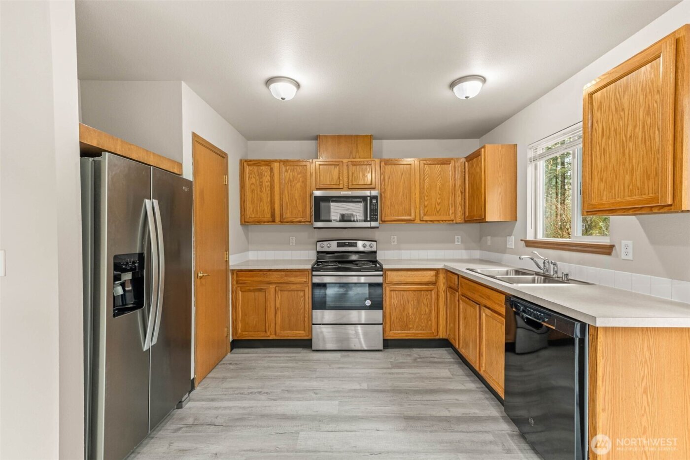 12724 159th Street E, Puyallup, WA 98374