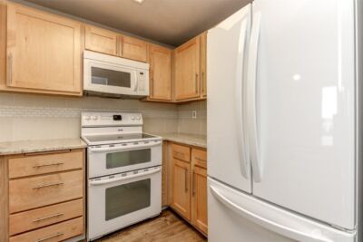 28606 16th Avenue S #303, Federal Way, WA 98003-3636 - Photo 11