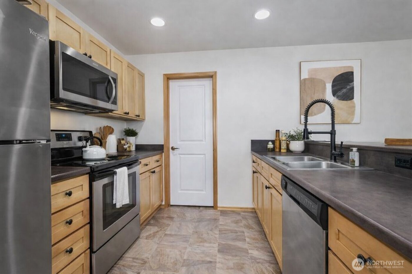 364 NE OHenry Court , Poulsbo, WA 98370