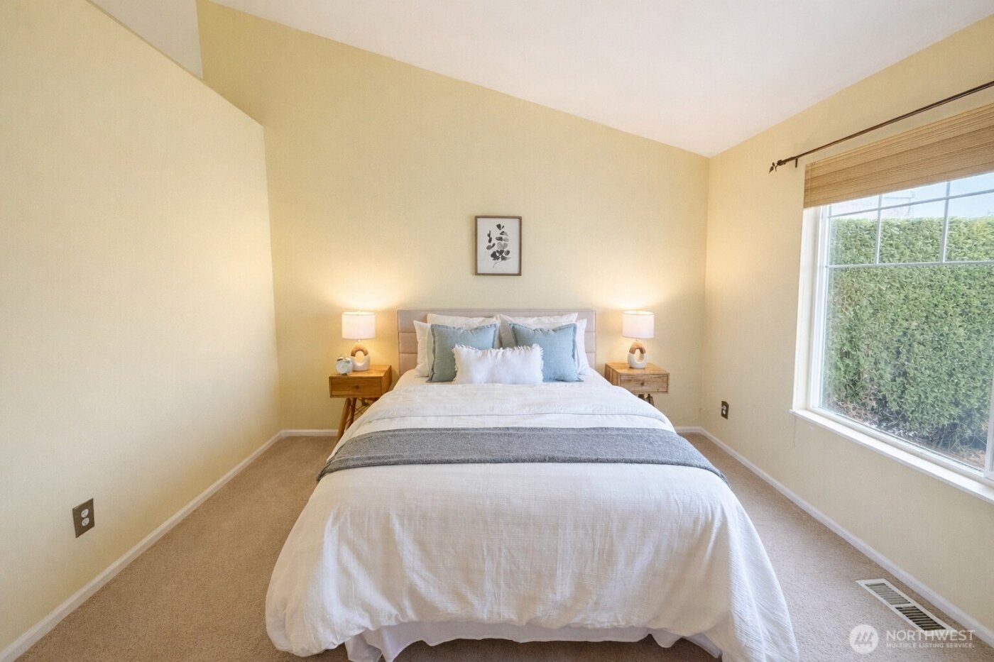 5118 S 234 , Kent, WA 98032