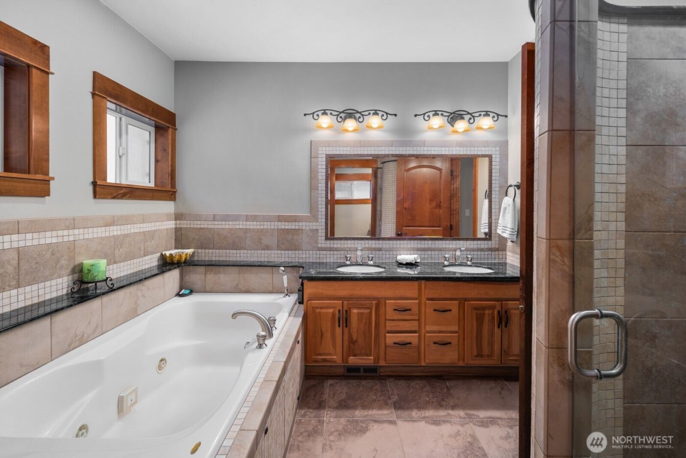 1310 Snoqualmie Drive , Snoqualmie Pass, WA 98068