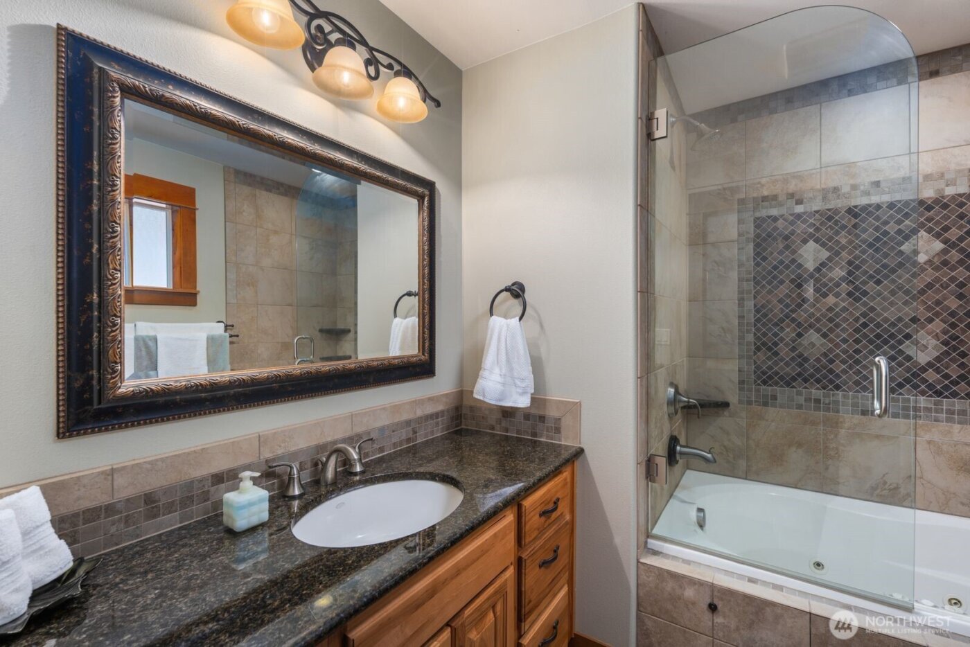 1310 Snoqualmie Drive , Snoqualmie Pass, WA 98068