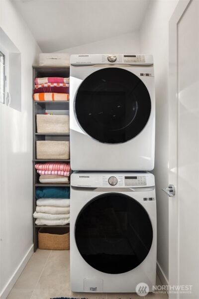 10421 41st Avenue SW #B, Seattle, WA 98146 - Photo 18