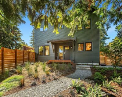 10421 41st Avenue SW #B, Seattle, WA 98146 - Photo 2