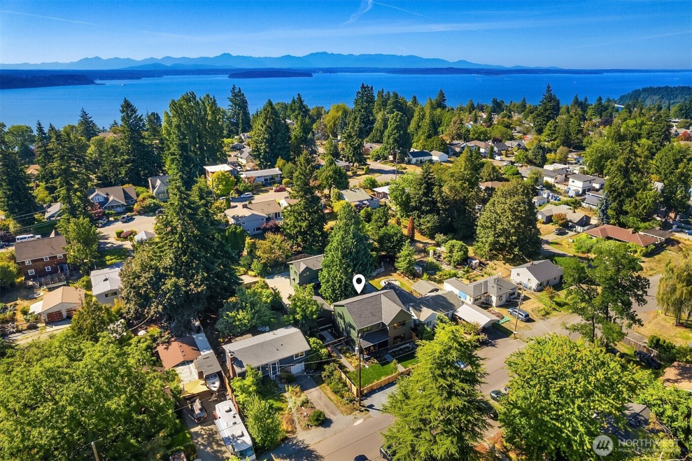 10421 41st Avenue SW #B, Seattle, WA 98146