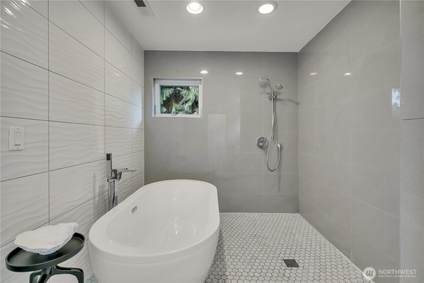 5942 21st Avenue SW, Seattle, WA 98106