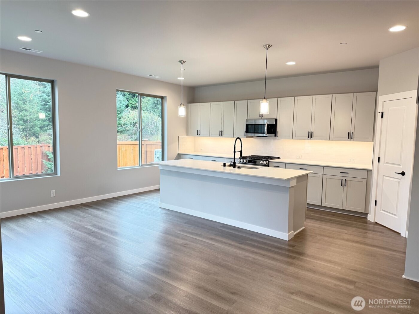 13228 SE 238th Place #9, Kent, WA 98042