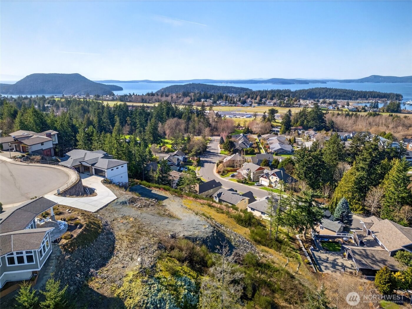 2307 Antone Way , Anacortes, WA 98221