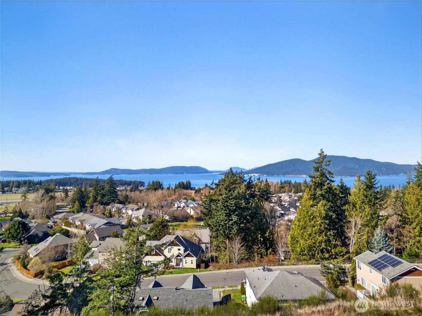 2307 Antone Way , Anacortes, WA 98221