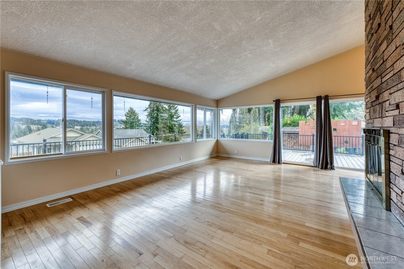 19656 Patriot Lane NW, Poulsbo, WA 98370