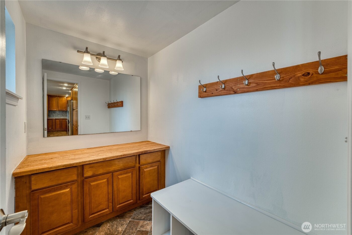 19656 Patriot Lane NW, Poulsbo, WA 98370