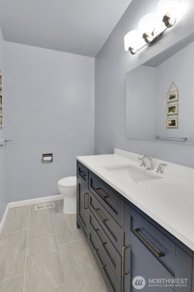 9220 10th Avenue SW, Seattle, WA 98106 - Photo 17