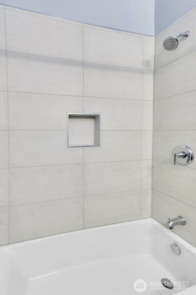 9220 10th Avenue SW, Seattle, WA 98106 - Photo 18