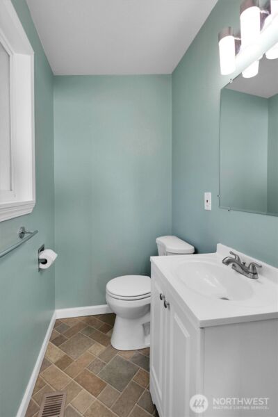 9220 10th Avenue SW, Seattle, WA 98106 - Photo 22