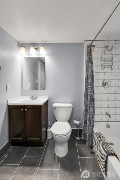 9220 10th Avenue SW, Seattle, WA 98106 - Photo 32