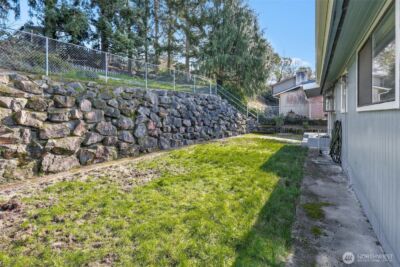 9220 10th Avenue SW, Seattle, WA 98106 - Photo 38