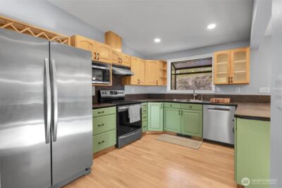 9220 10th Avenue SW, Seattle, WA 98106 - Photo 9