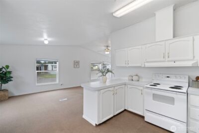 2408 Fords Prairie , Centralia, WA 98531 - Photo 15