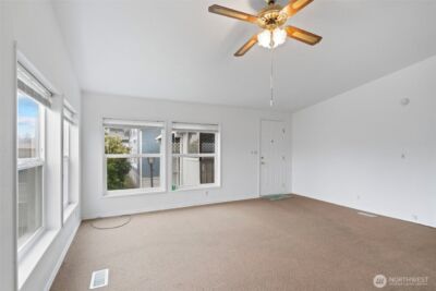 2408 Fords Prairie , Centralia, WA 98531 - Photo 4