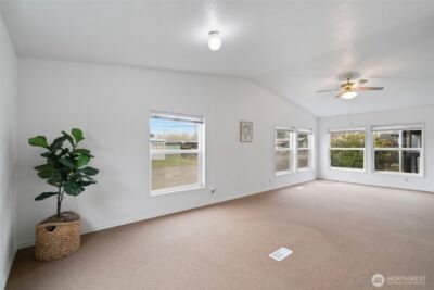 2408 Fords Prairie , Centralia, WA 98531 - Photo 10