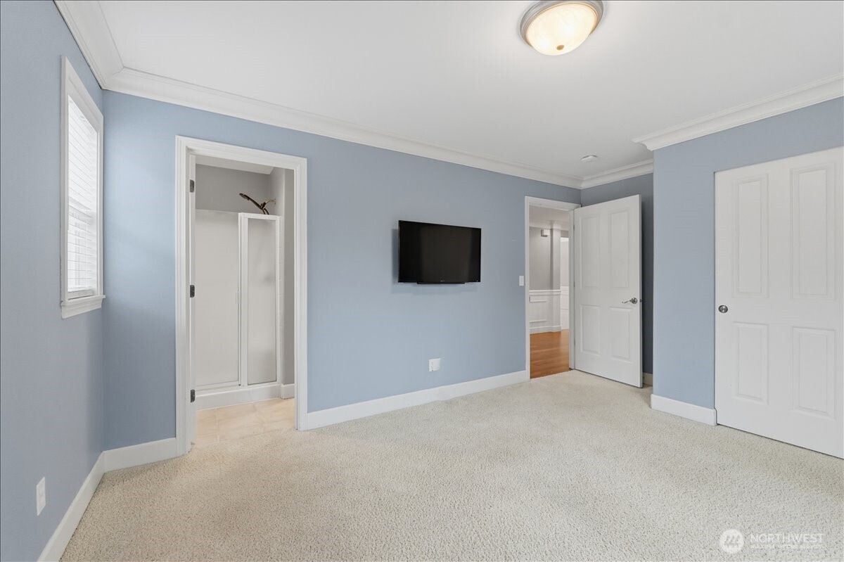 23107 96 Place S, Kent, WA 98031