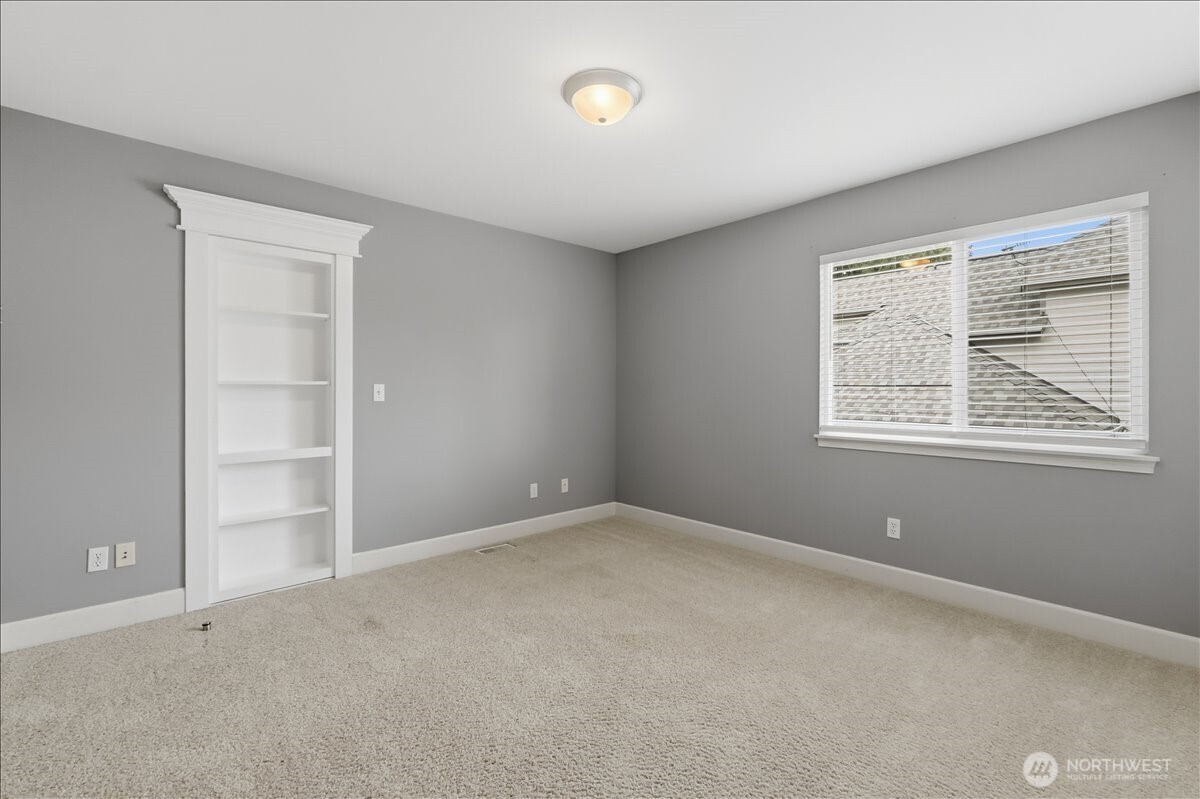 23107 96 Place S, Kent, WA 98031