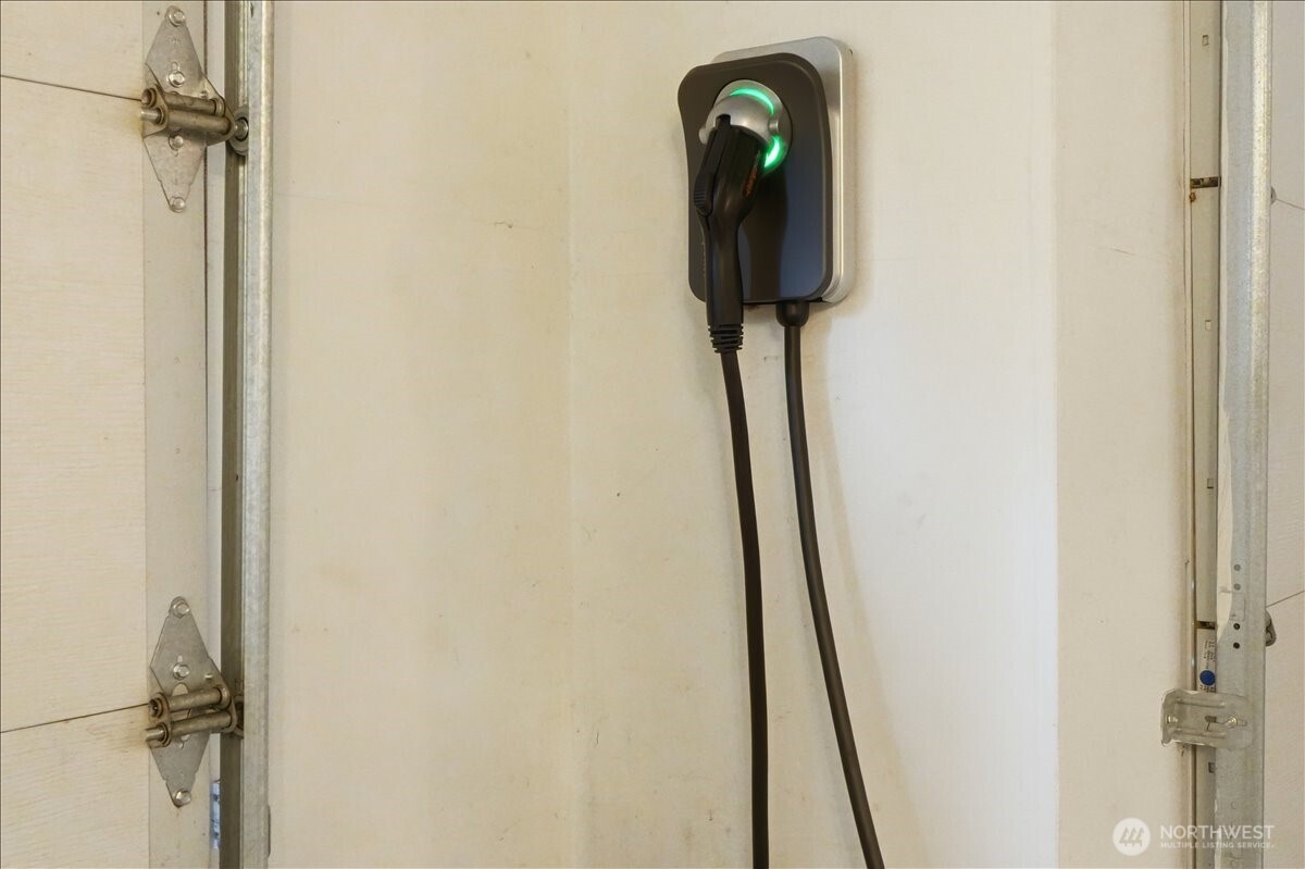 23107 96 Place S, Kent, WA 98031