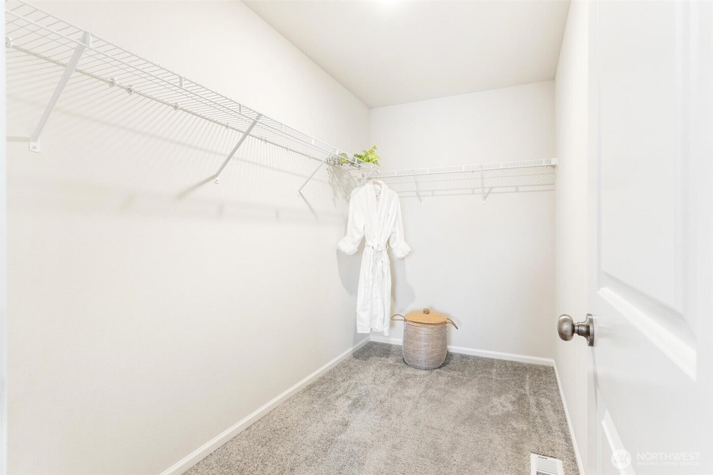 7805 24th Court SE, Lacey, WA 98503