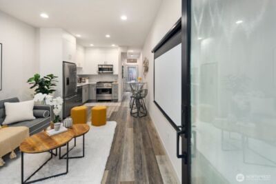 8042 B 35th Avenue NE, Seattle, WA 98115 - Photo 4