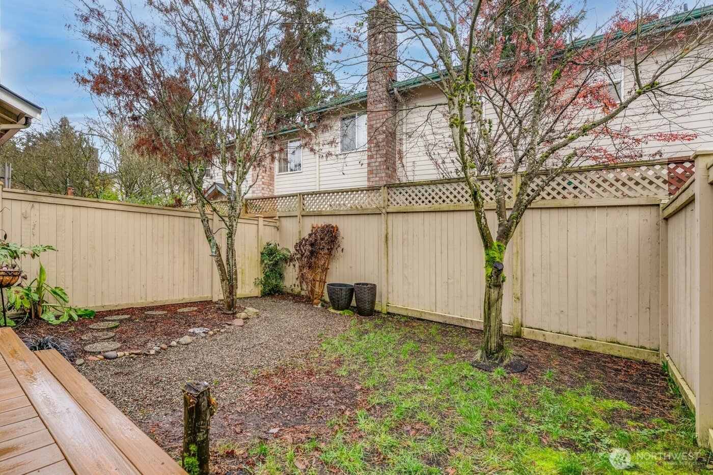 7821 196th Street SW #B, Edmonds, WA 98026