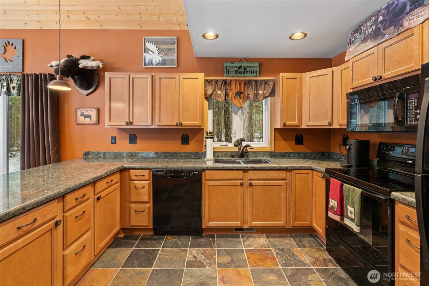 350 Redwood Lane , Ronald, WA 98940