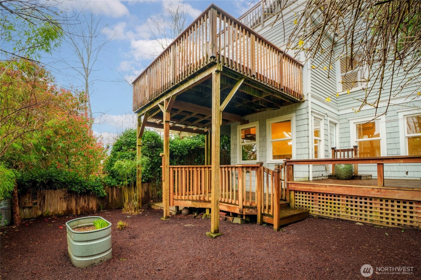 1617 33rd Avenue , Seattle, WA 98122