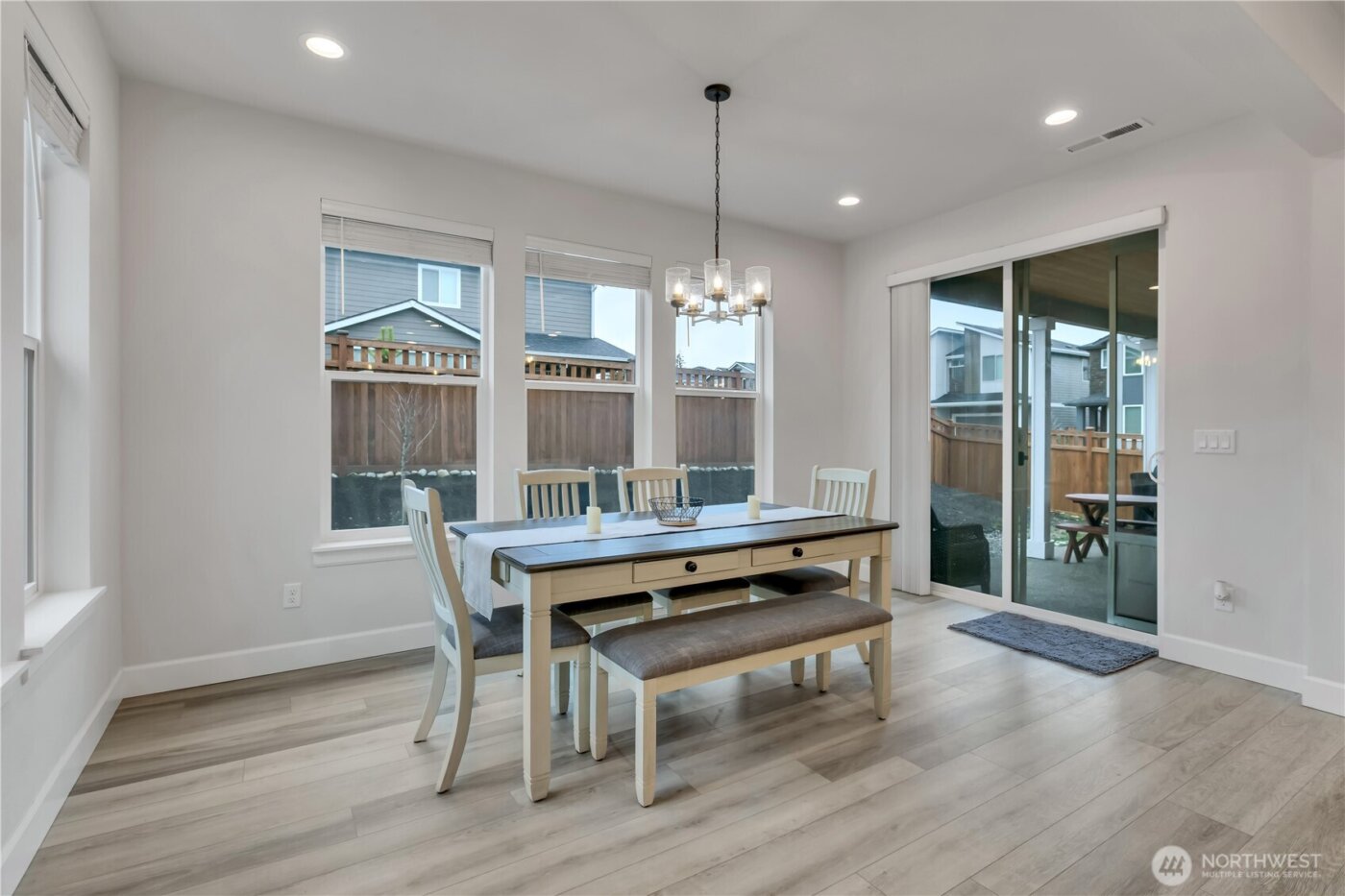 15302 206th Avenue E #205, Bonney Lake, WA 98391