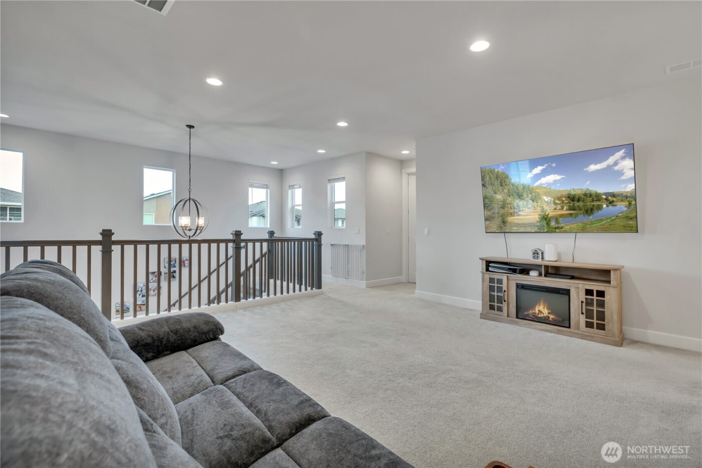 15302 206th Avenue E #205, Bonney Lake, WA 98391