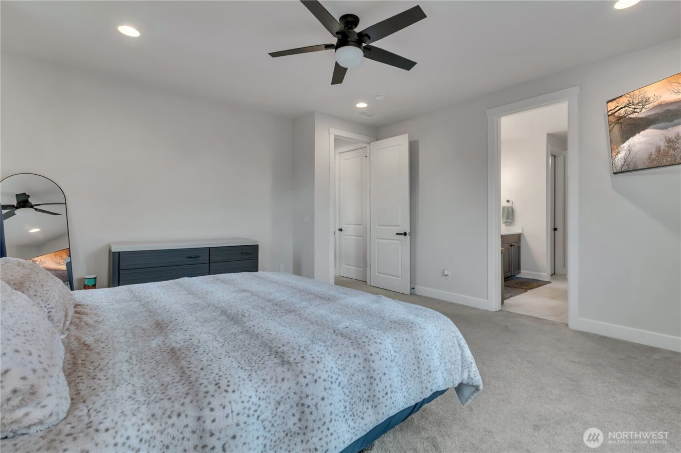 15302 206th Avenue E #205, Bonney Lake, WA 98391